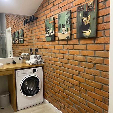 Apartamento «Гори́Ще На Площі Польський Ринок» Kamianets-Podilskyi Exterior foto